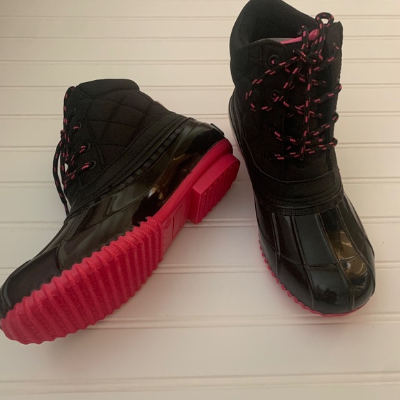 Sugar Skippy Rain Boots Duck Boots 7 & 8 - NWT - Picture 2 of 10